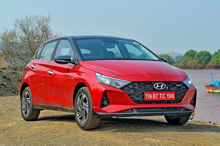 Maruti Brezza vs Tata Punch vs Hyundai i20: best city car under Rs 10 lakh? Hyundai i20 front quarter
