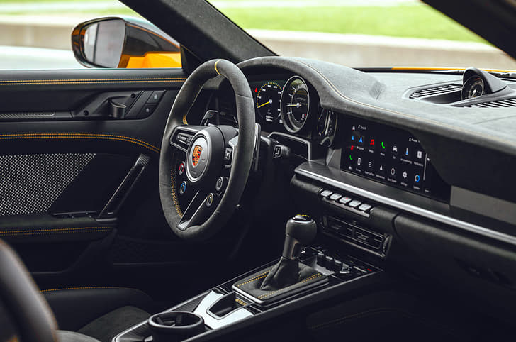 Porsche 911 GT3 RS interior 