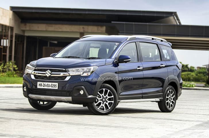 XL6 CNG front quarter