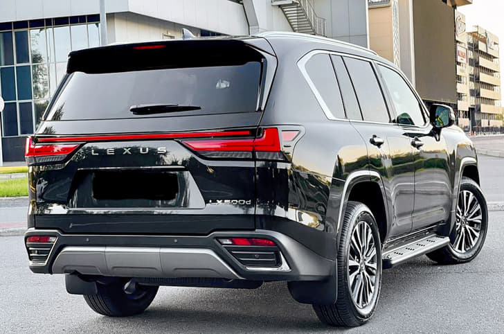 Lexus LX500d rear quarter