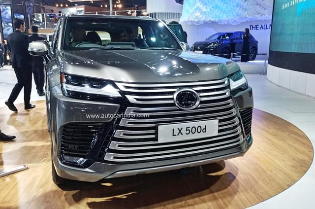 Auto Expo 2023: Lexus LX500d makes public debut