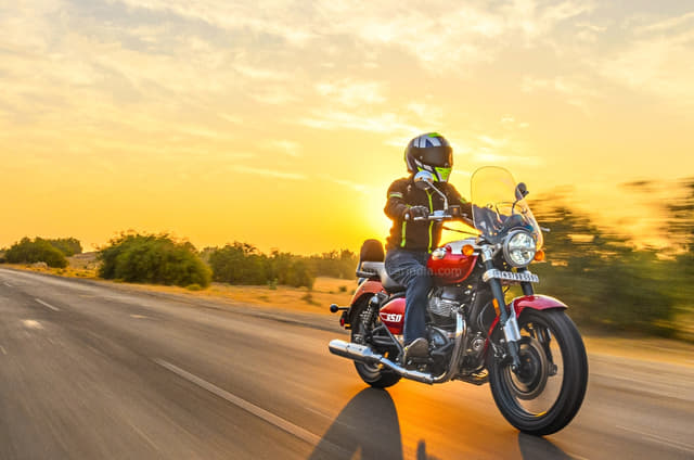 Royal Enfield Super Meteor 650 review: Choose to cruise