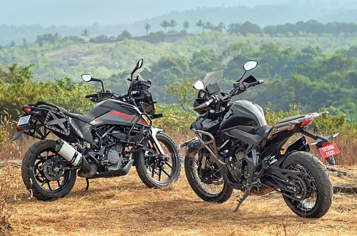 Zontes 350T ADV vs KTM 390 Adventure comparison: price, comfort, features, reliability.