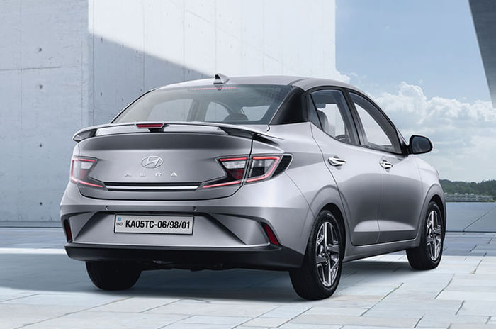 Hyundai Aura facelift rear quarter 