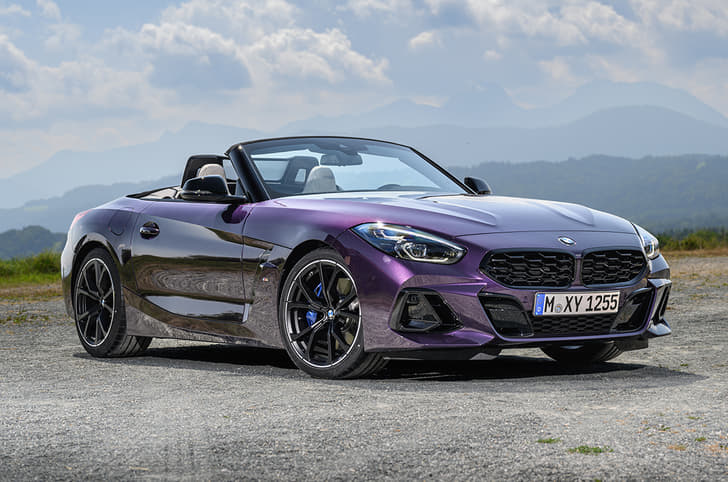 BMW Z4 facelift sportscar front quarter