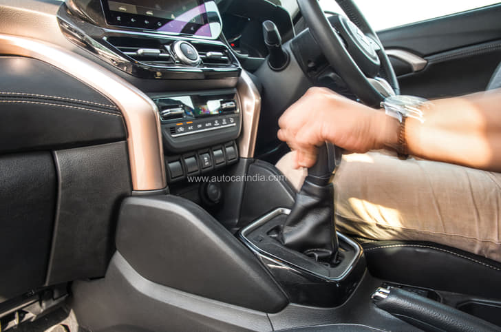 Maruti Suzuki Grand Vitara interior