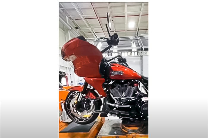2023 Harley-Davidson CVO Road Glide, CVO Street Glide images leaked