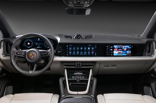 Porsche Cayenne facelift interior revealed ahead of globa...