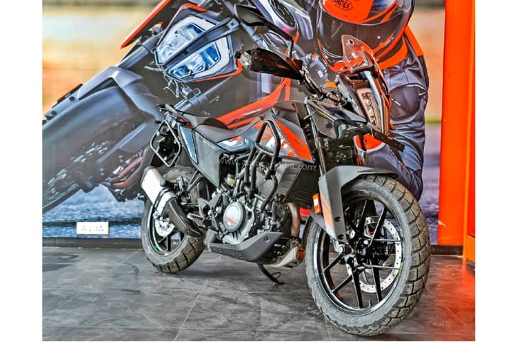 KTM 390 Adventure V, 250 Adventure price, lower seat height, suspension, India launch soon.