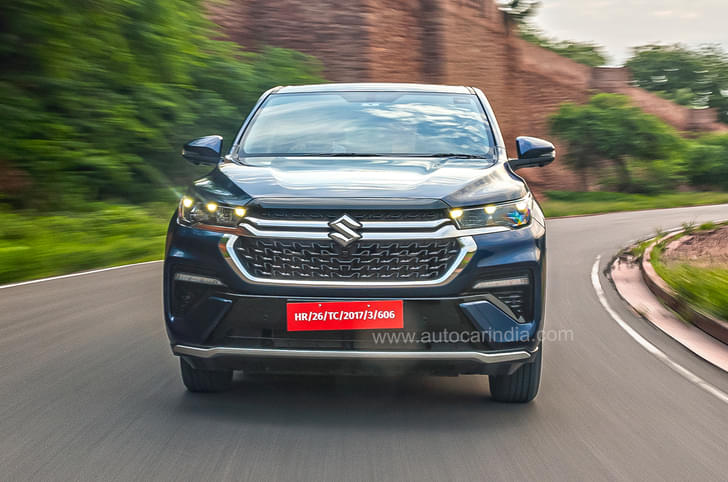 Maruti Suzuki Invicto front