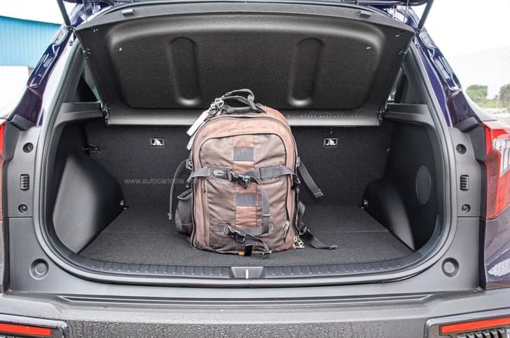 Kia Seltos facelift boot space