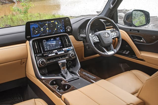 Lexus LX500d review: Position of power