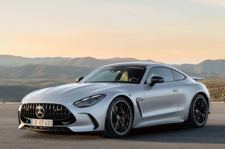 New Mercedes-AMG GT exterior
