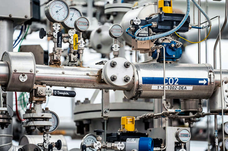 Porsche clean fuel push