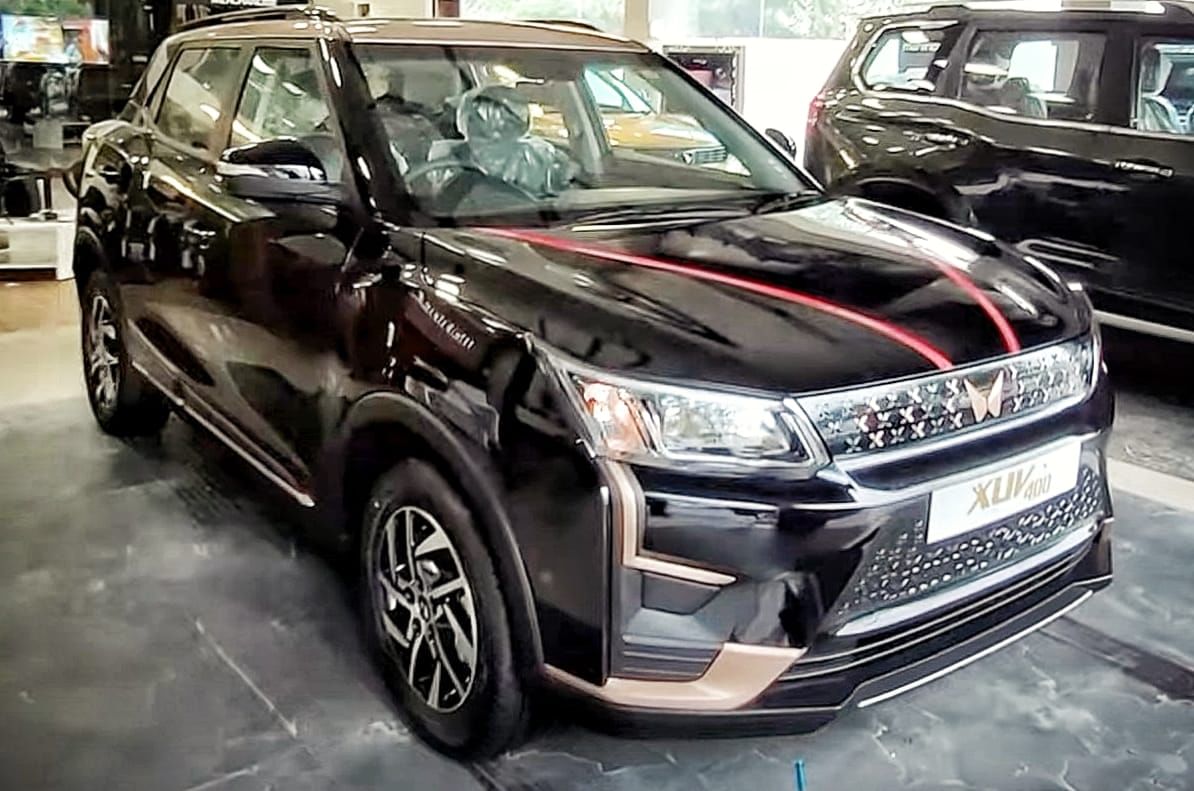 Mahindra XUV400 gets Rs 1.25 lakh discount for third stra...