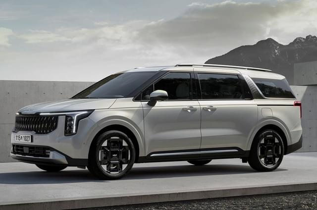 Kia Carnival facelift fully revealed
