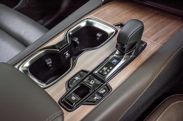 Lexus RX 350h review: New age luxury