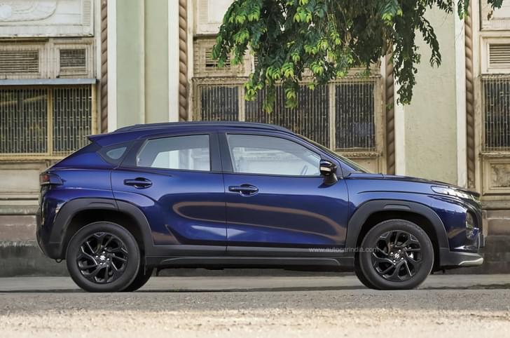 Maruti Fronx 1.2 Delta+ AMT review