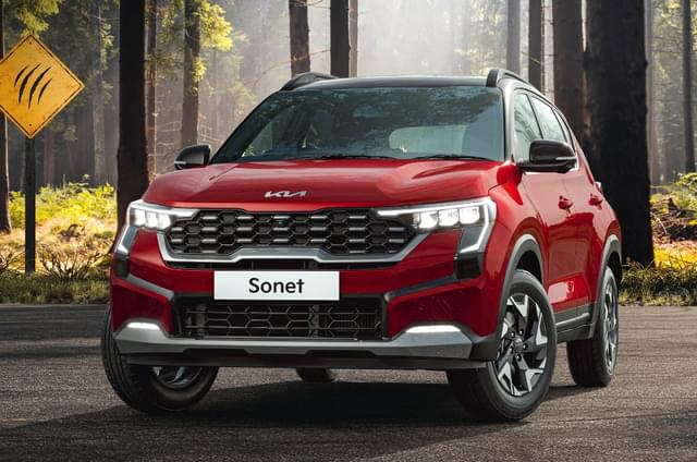 Kia Sonet facelift launched at Rs 7.99 lakh