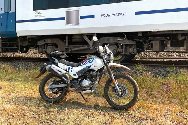 Hero Xpulse 200 price, commuting comfort, mileage, quality.