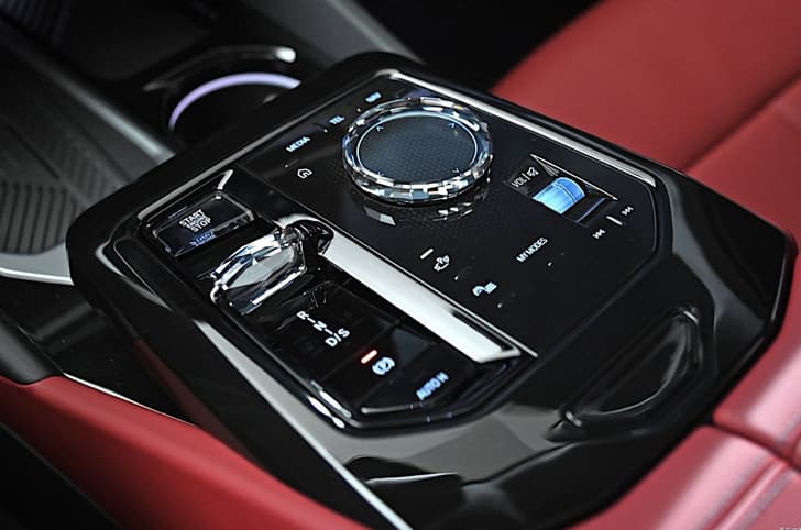 New BMW 5 Series, i5 LWB India launch this festive season