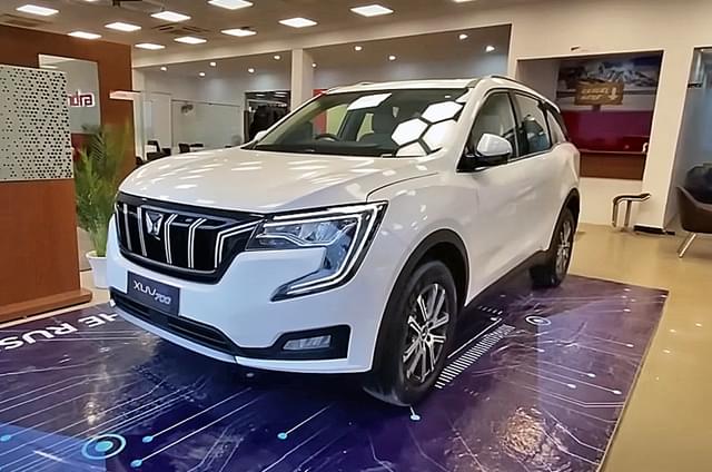 Mahindra XUV700 gets up to Rs 1.50 lakh discount on MY202...
