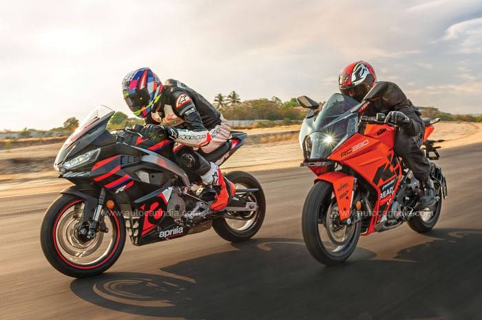 Aprilia RS 457 vs KTM RC 390 comparison review Aprilia RS 457 vs KTM RC 390 comparison review