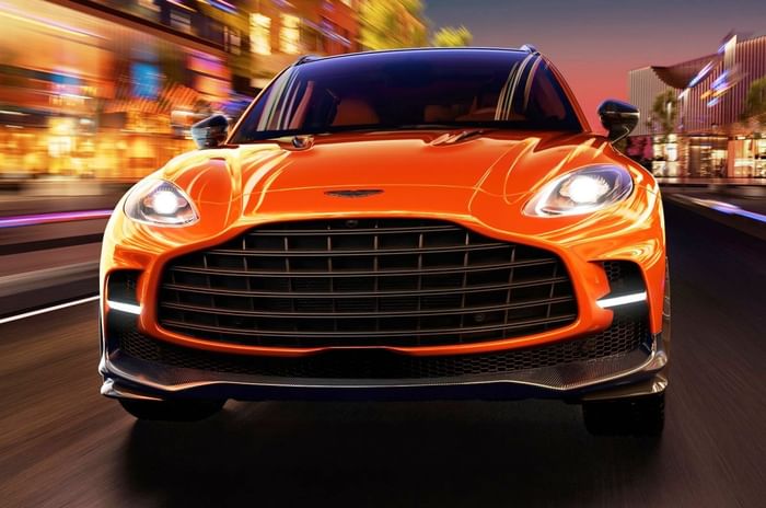 Aston Martin DBX707