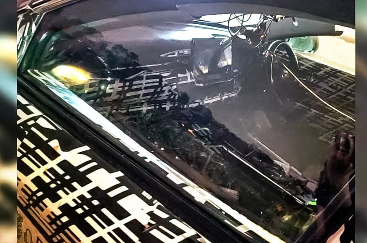 Jeep Meridian facelift interior spied 