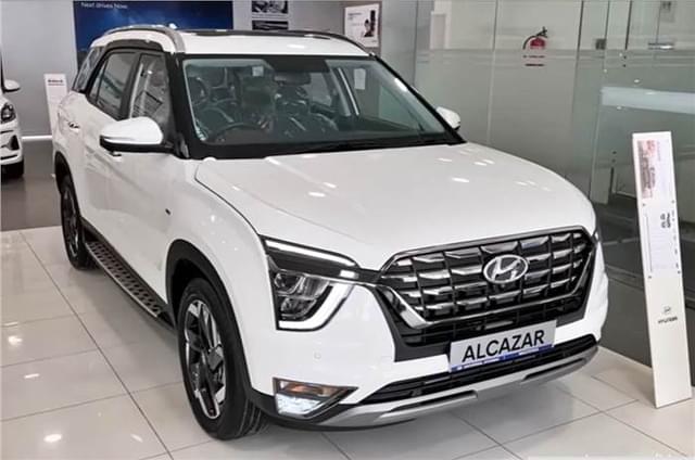 Hyundai Alcazar discounts increased to Rs 90,000 ahead of...