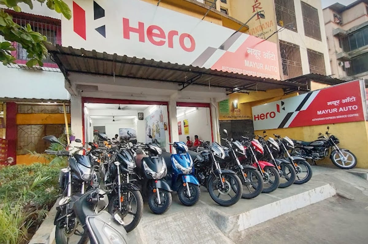 Hero regains the lead in August 2024 bike, scooter sales