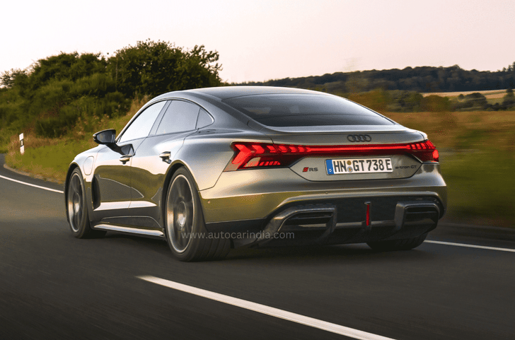 2025 Audi e-tron GT rear quarter 2025 Audi e-tron GT rear quarter