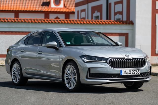 New Skoda Superb to make India debut at Bharat Mobility G...
