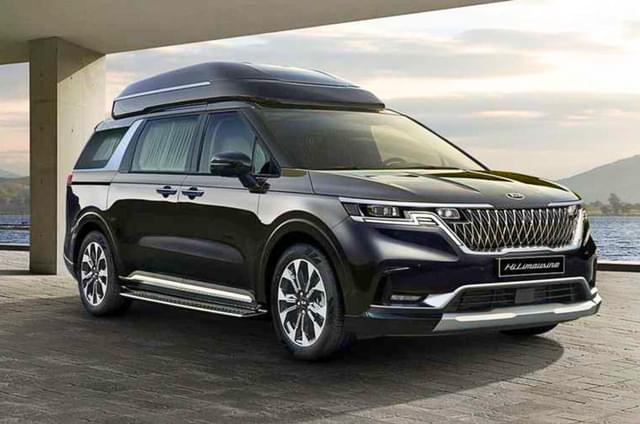 Kia Carnival Hi Limousine to make India debut at Auto Exp...