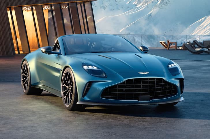 Aston Martin Vantage Roadster facelift revealed