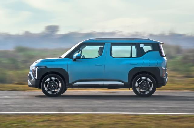 Kia Syros review: Ace of Space