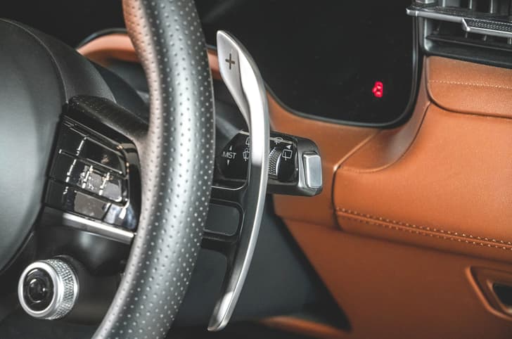 Maserati Grecale paddle shifters and steering column