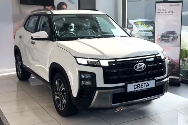 Hyundai Creta EX(O) with panoramic sunroof launched at Rs...