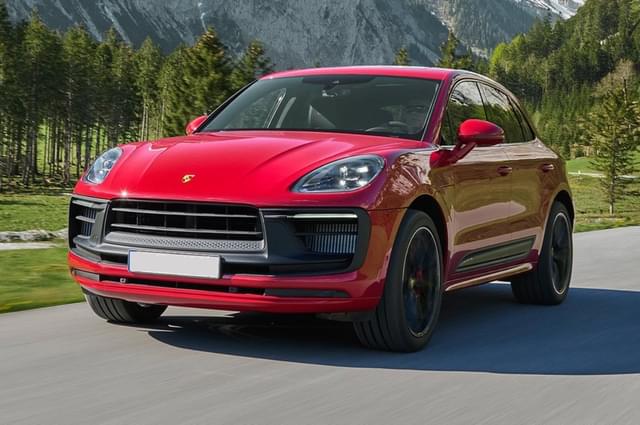 New Porsche petrol and hybrid SUV in the works
