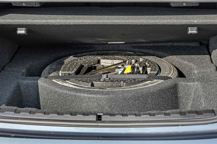 BMW M340i boot space and spare wheel BMW M340i boot space and spare wheel