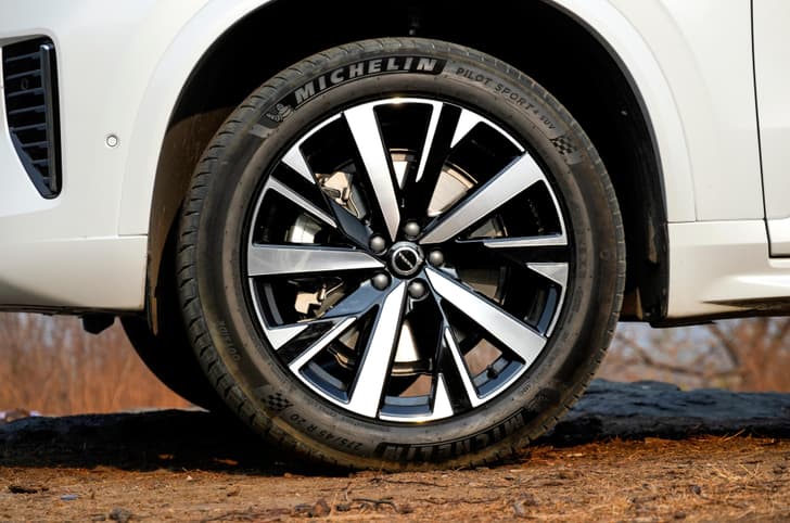 2025 volvo xc90 facelift wheel tyre size