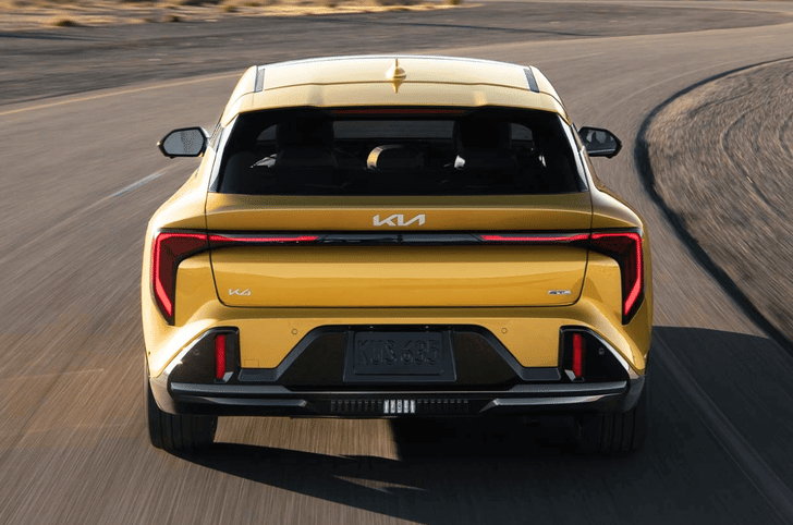 Kia K4 hatchback rear