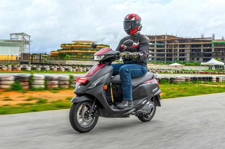 Suzuki e Access review with price and range, comfort, charging time