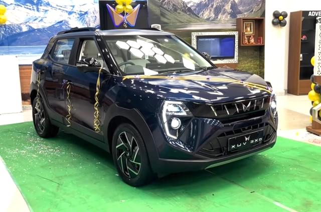 Mahindra XUV 3XO, XUV700 waiting periods double for most ...