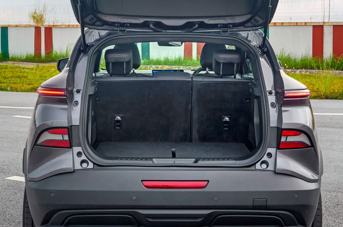 Vinfast VF 6 boot space Vinfast VF 6 boot space