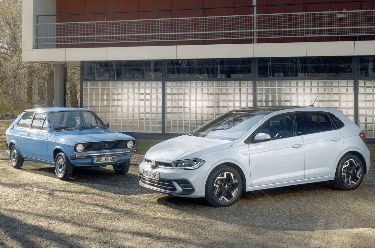 Volkswagen Polo new and old exterior shot