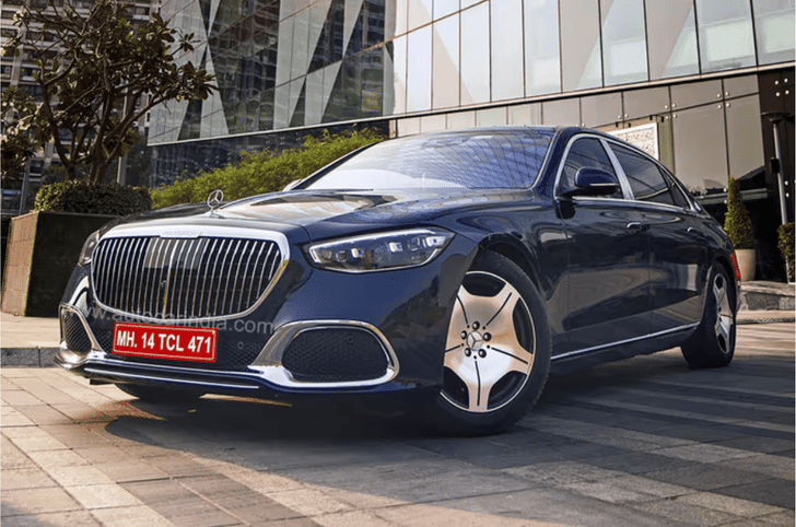 Mercedes S Class Maybach alloy wheels and lights exterior