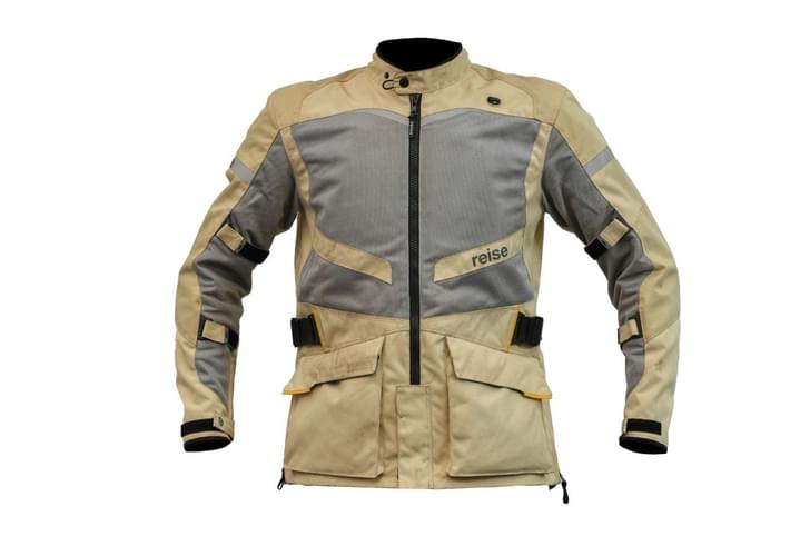 Reise Pineair riding jacket in beige