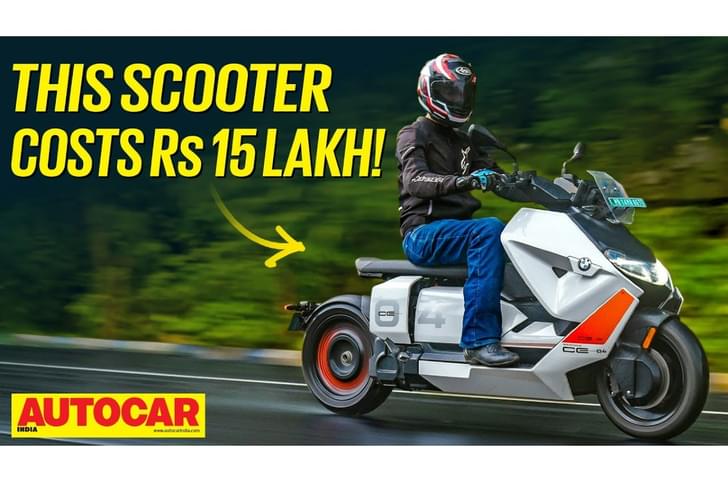 BMW CE 04 front right riding shot