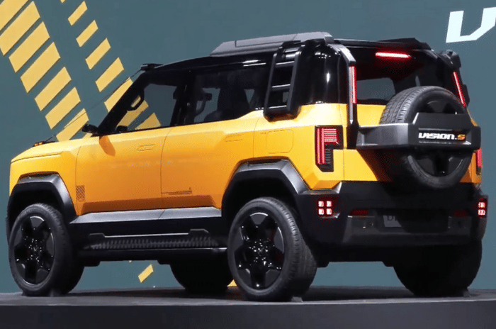 Mahindra Vision S Concept in yellow color rear